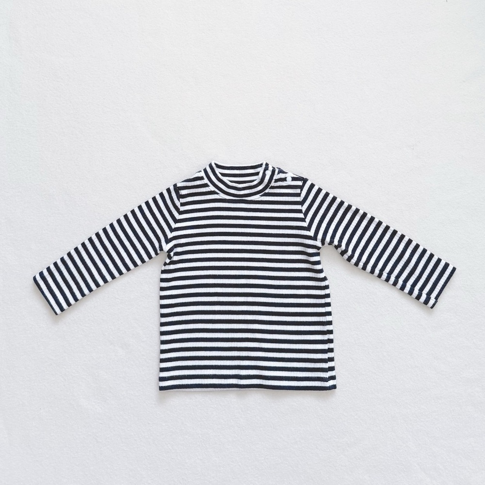 3/$30 Uniqlo Baby Girl Striped Black White Mock Neck Long Sleeve Knit Sweater